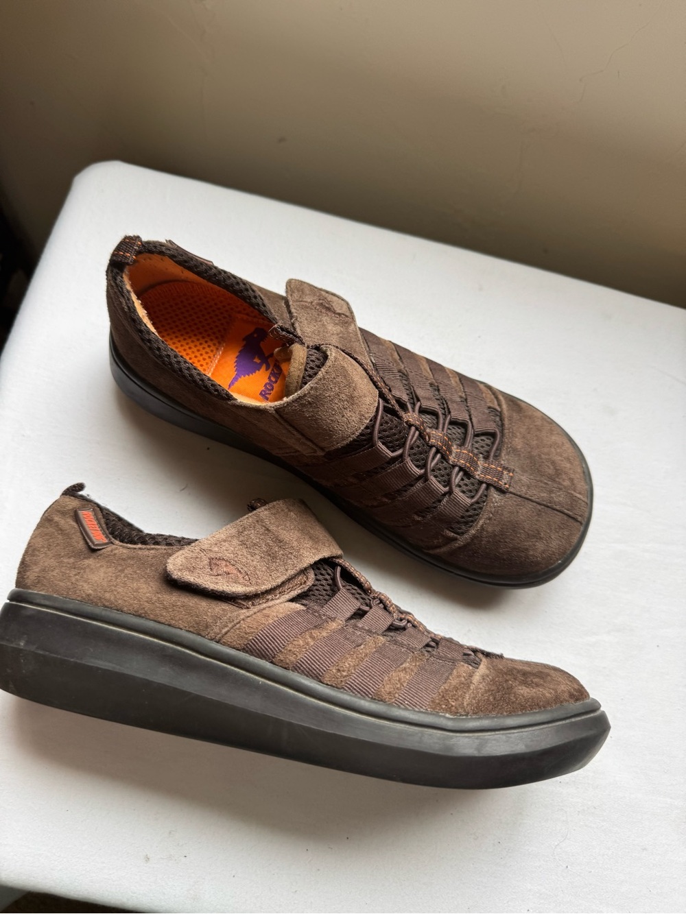 Rocket Dog Stoker Sneakers in Brown Nubuck Size 7